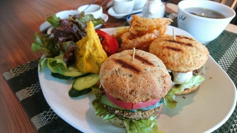 Pono cafe の公式ページ画像